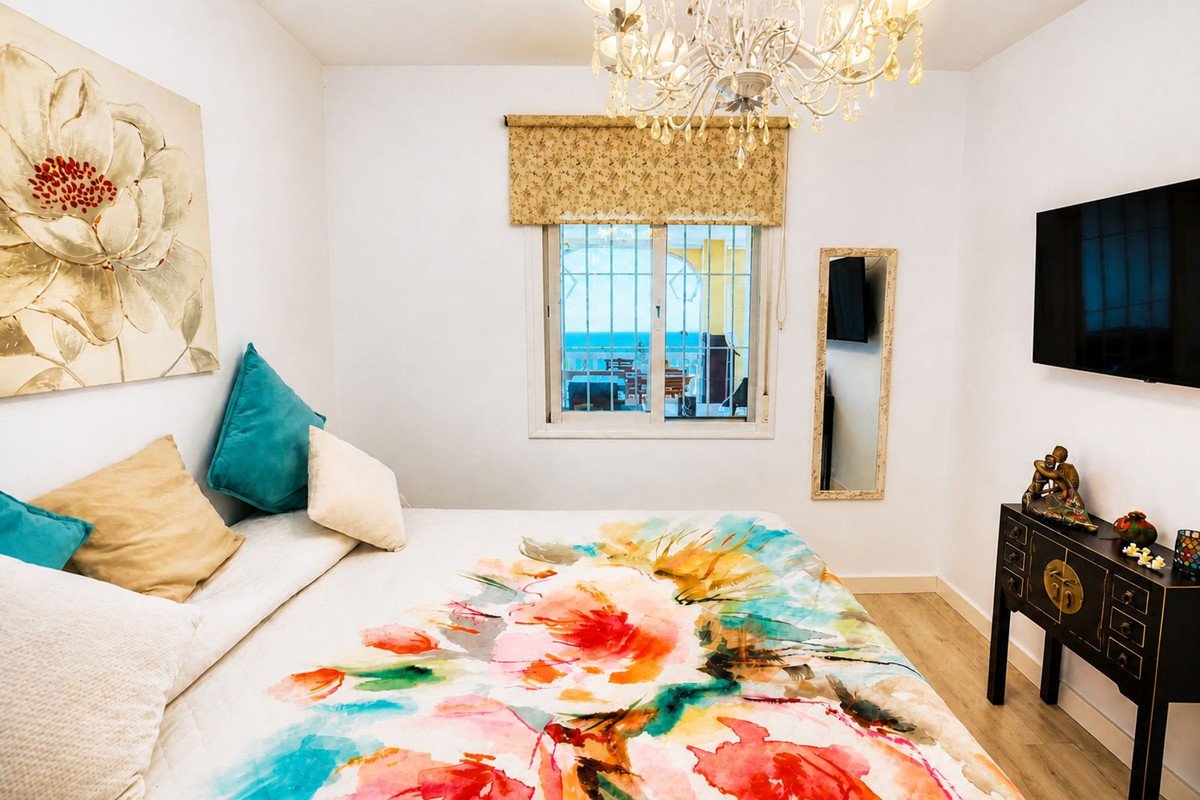 3 Bed Ground Floor Apartment in La Duquesa