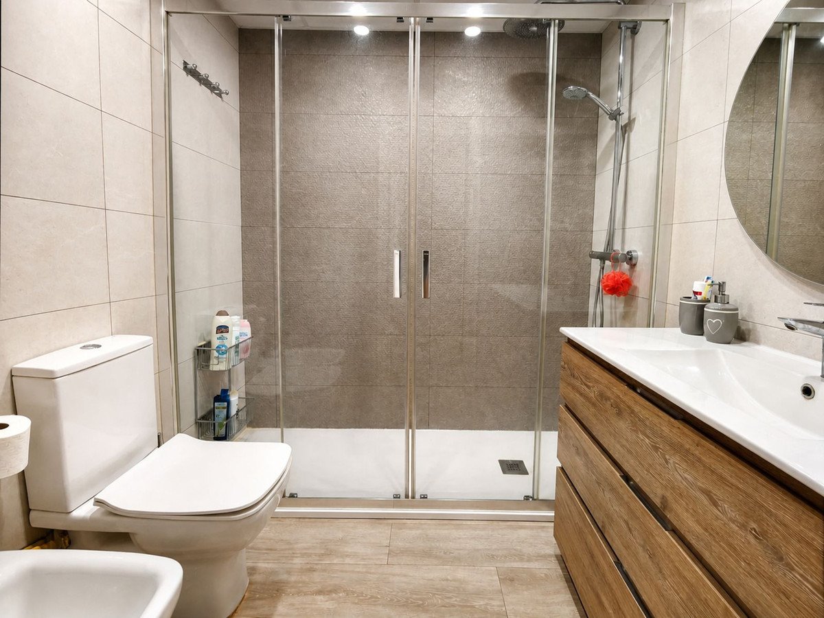 3 Bed Ground Floor Apartment in La Duquesa