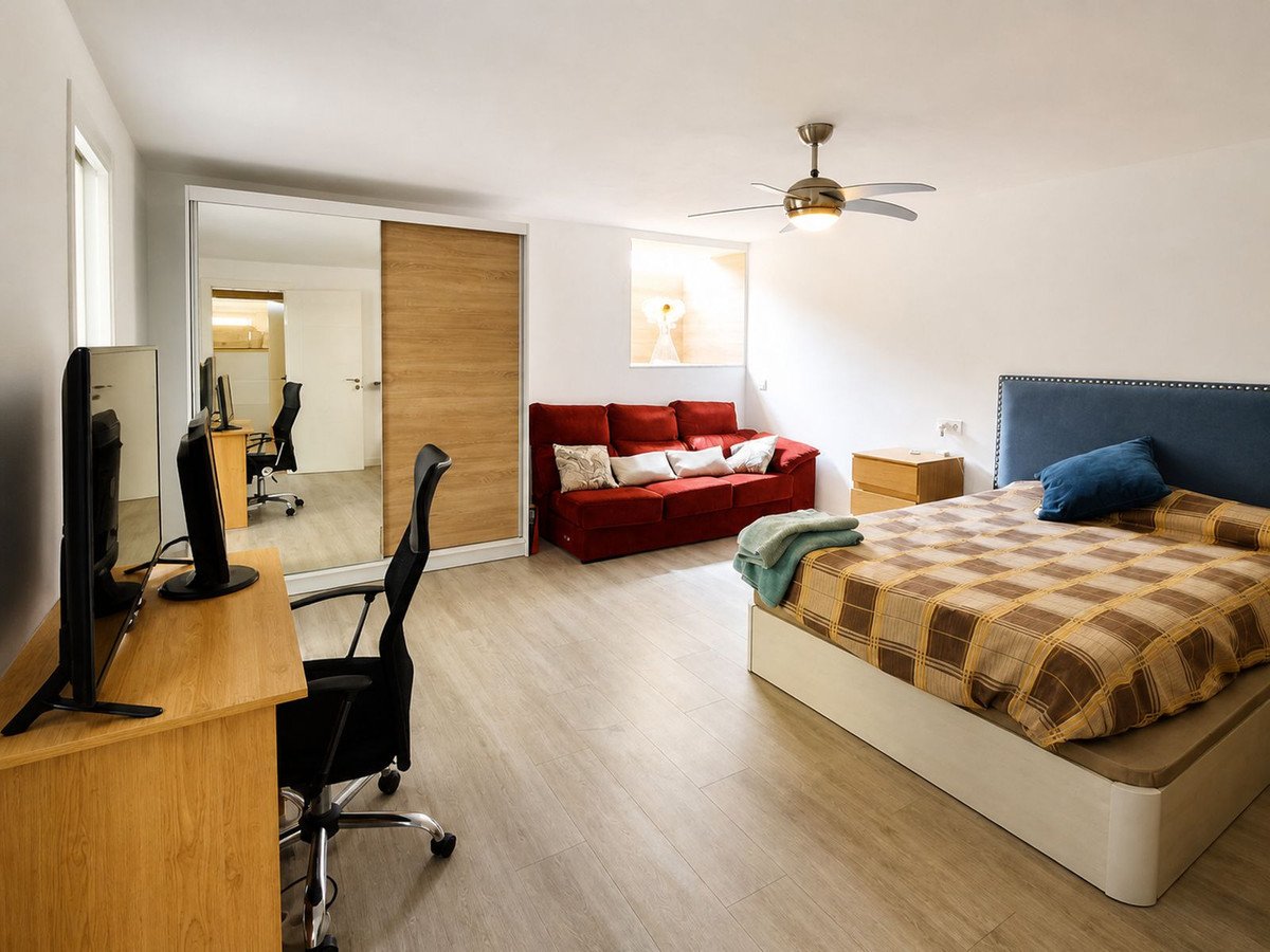 3 Bed Ground Floor Apartment in La Duquesa