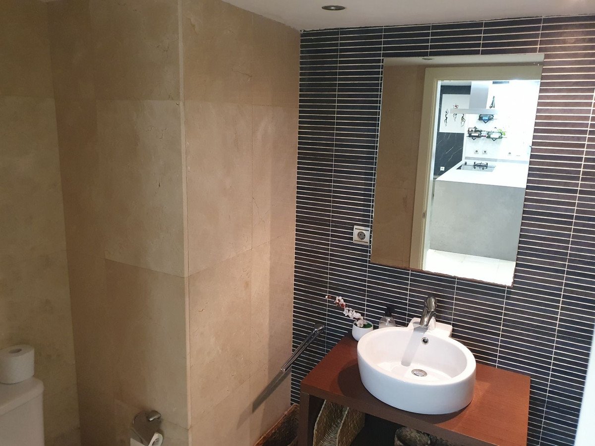 2 Bed Ground Floor Apartment in Casares