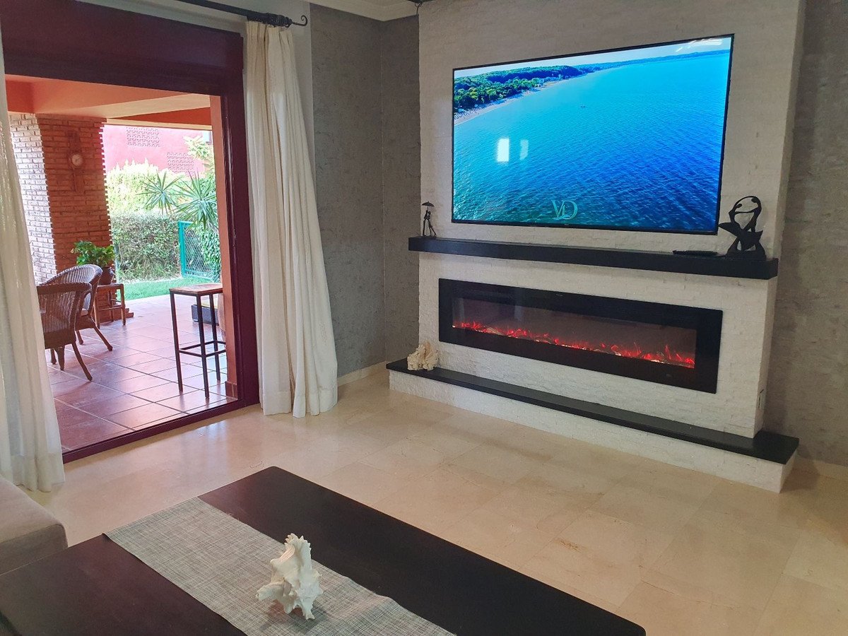 2 Bed Ground Floor Apartment in Casares