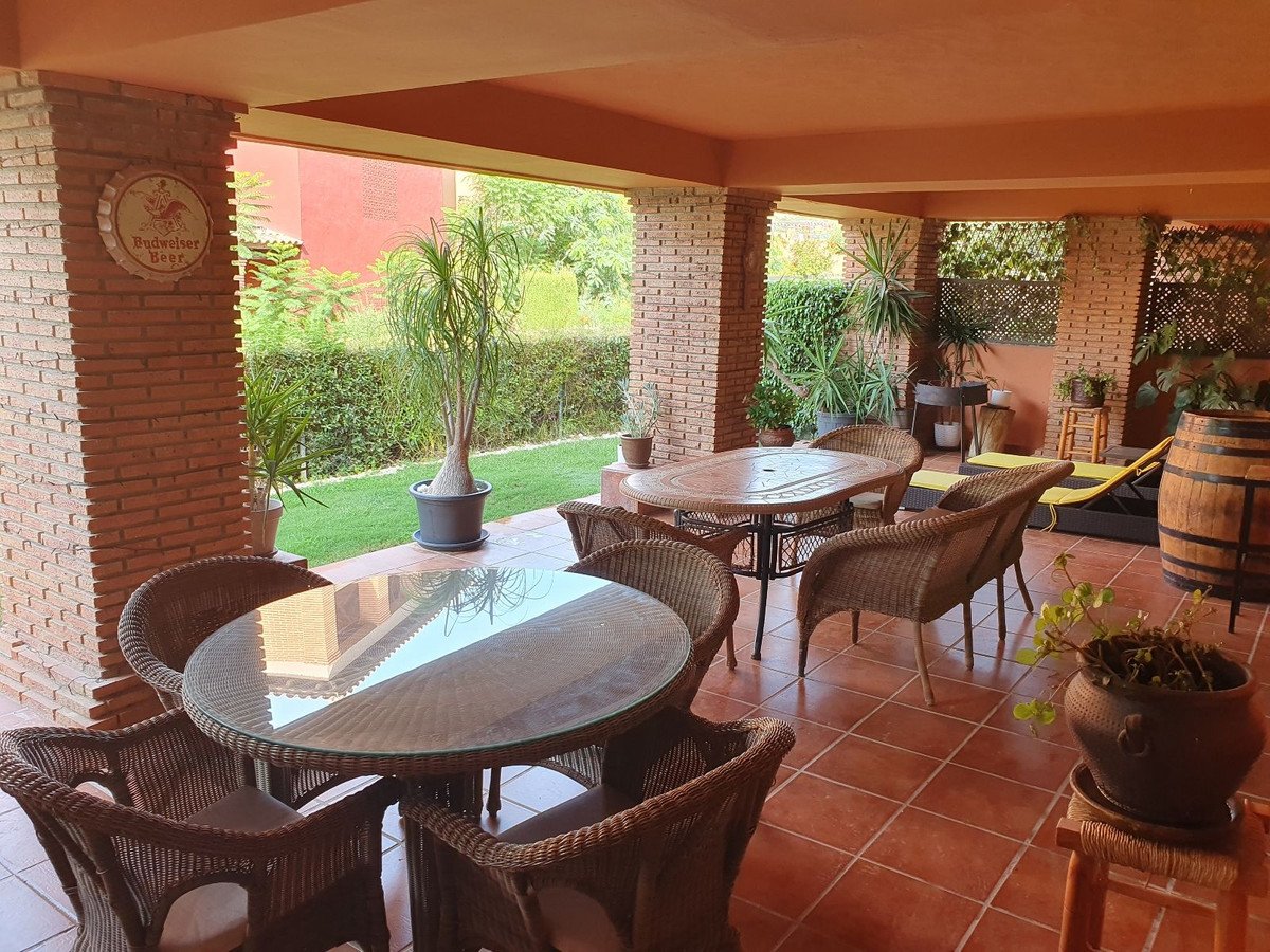 2 Bed Ground Floor Apartment in Casares