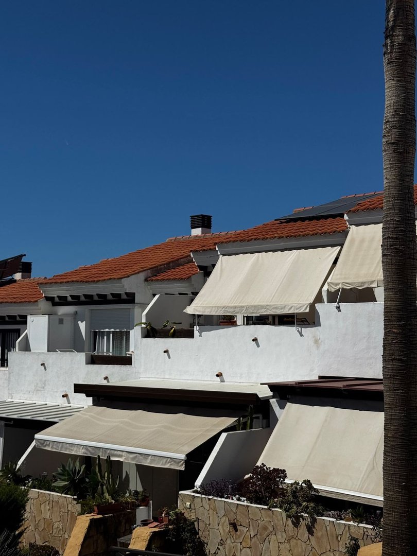 3 Bed Townhouse in El Chaparral