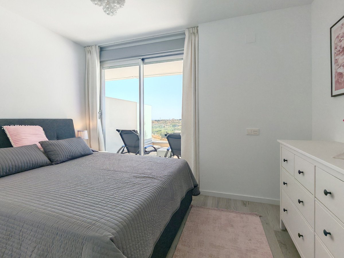 3 Bed Middle Floor Apartment in Cancelada