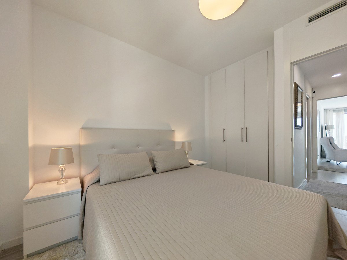 3 Bed Middle Floor Apartment in Cancelada