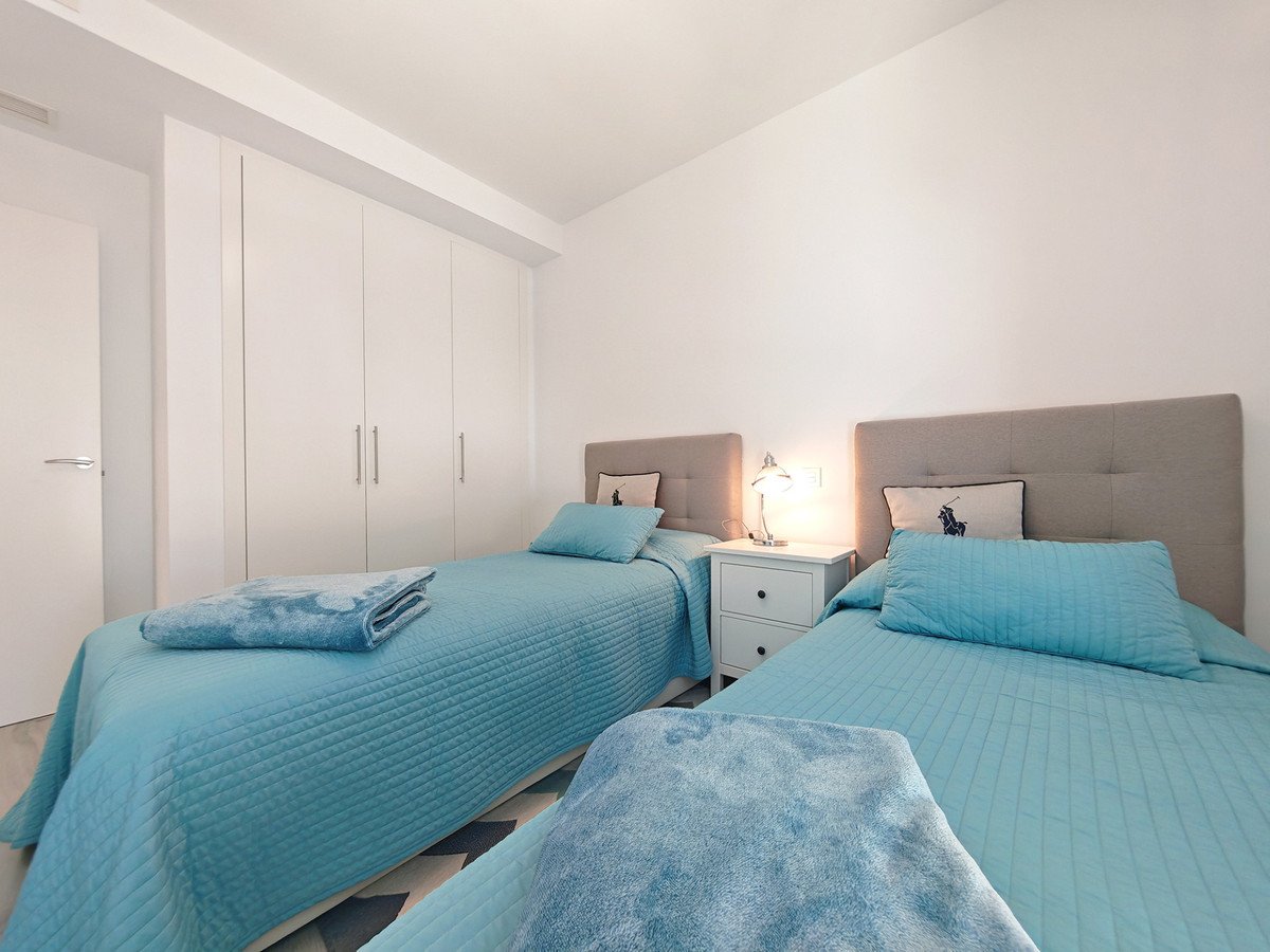 3 Bed Middle Floor Apartment in Cancelada