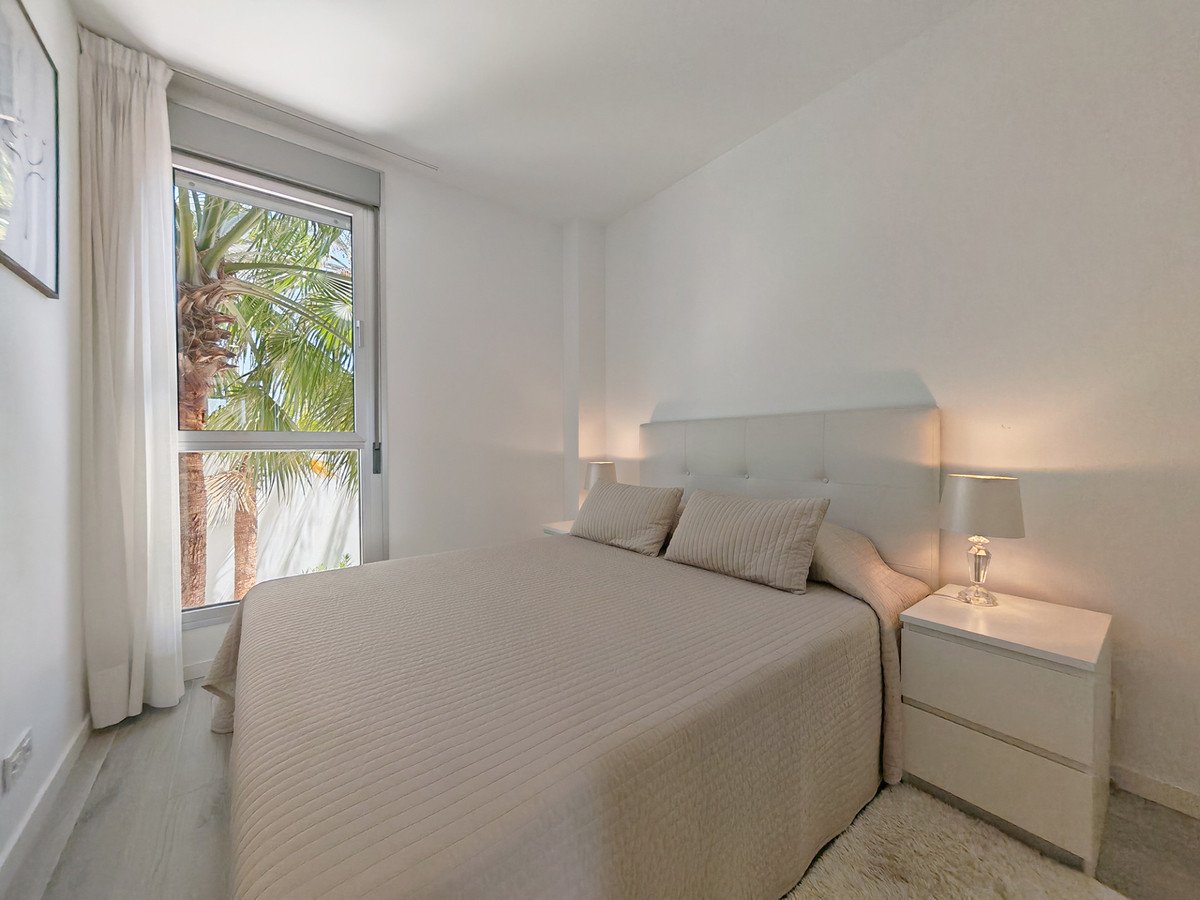 3 Bed Middle Floor Apartment in Cancelada