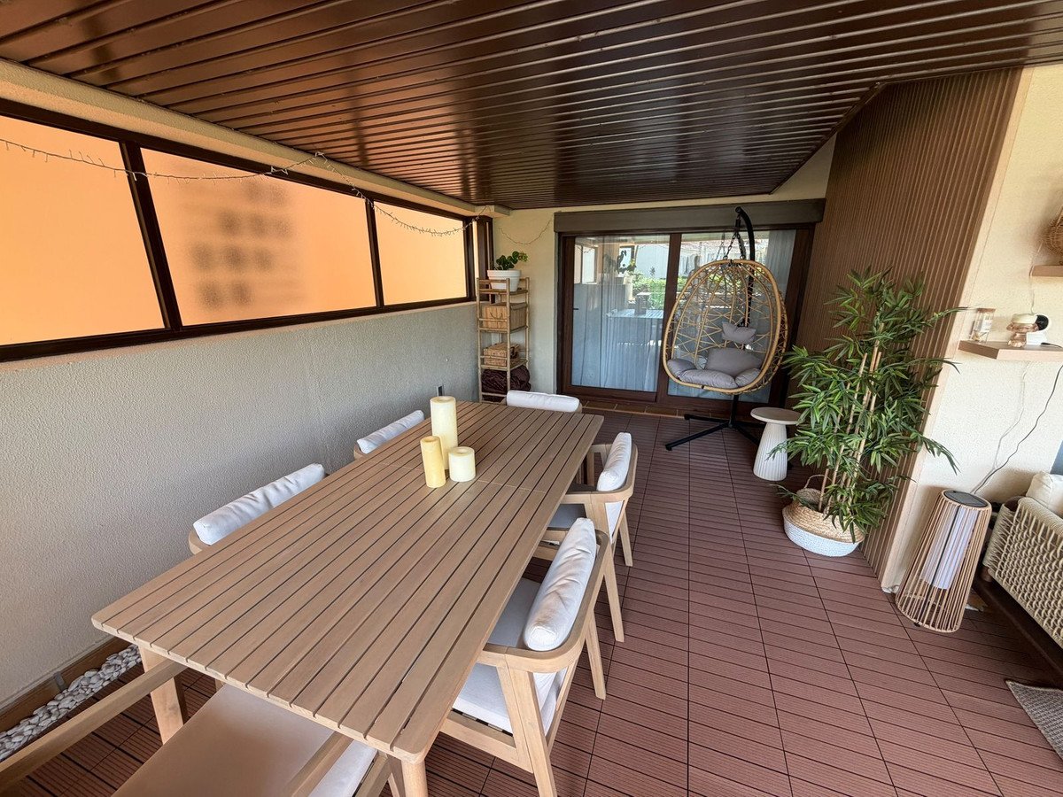 1 Bed Ground Floor Apartment in Estepona
