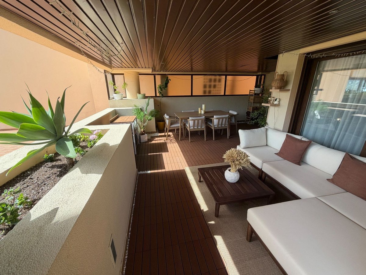 1 Bed Ground Floor Apartment in Estepona