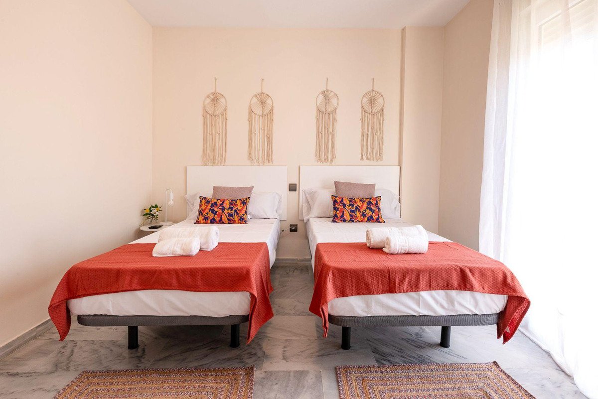 4 Bed Semi-Detached House in Marbella