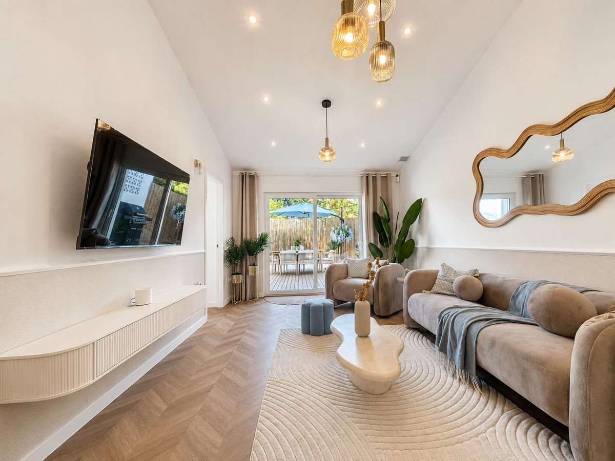4 Bed Semi-Detached House in Punta Prima