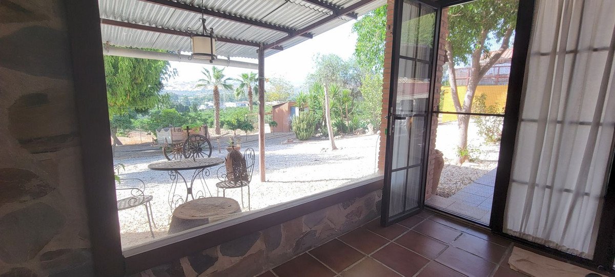 14 Bed Finca - Cortijo in Pizarra