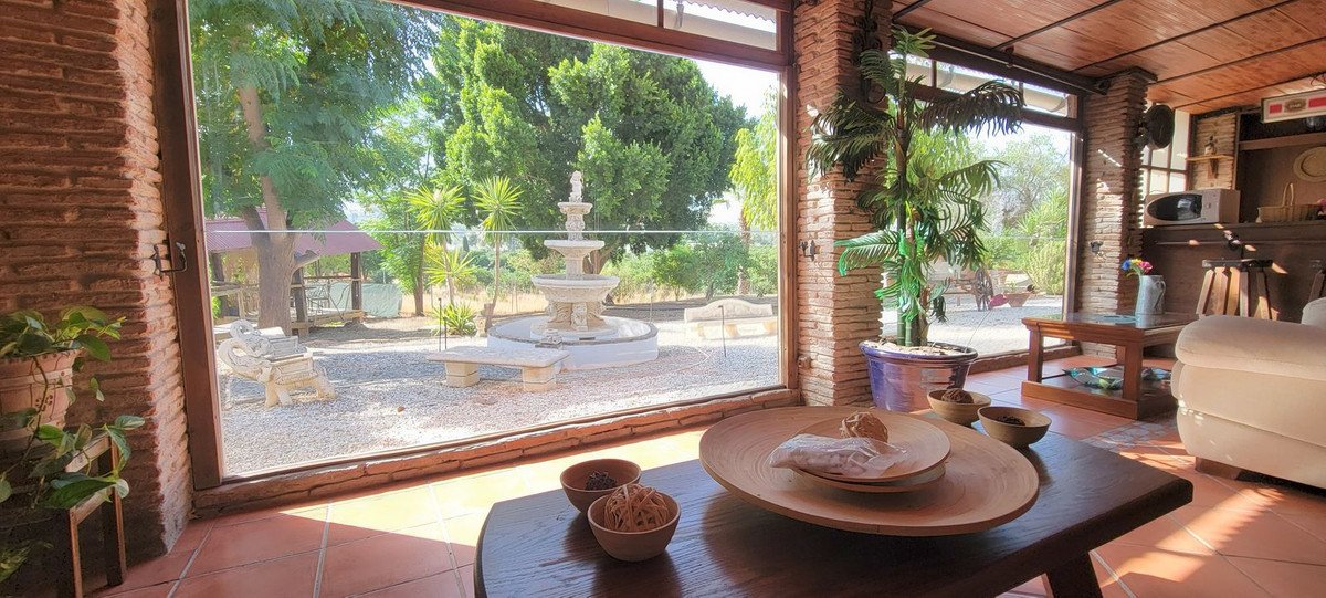 14 Bed Finca - Cortijo in Pizarra