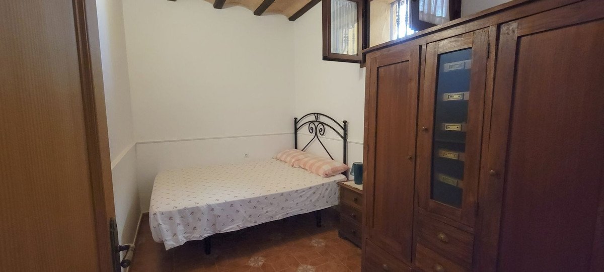 14 Bed Finca - Cortijo in Pizarra