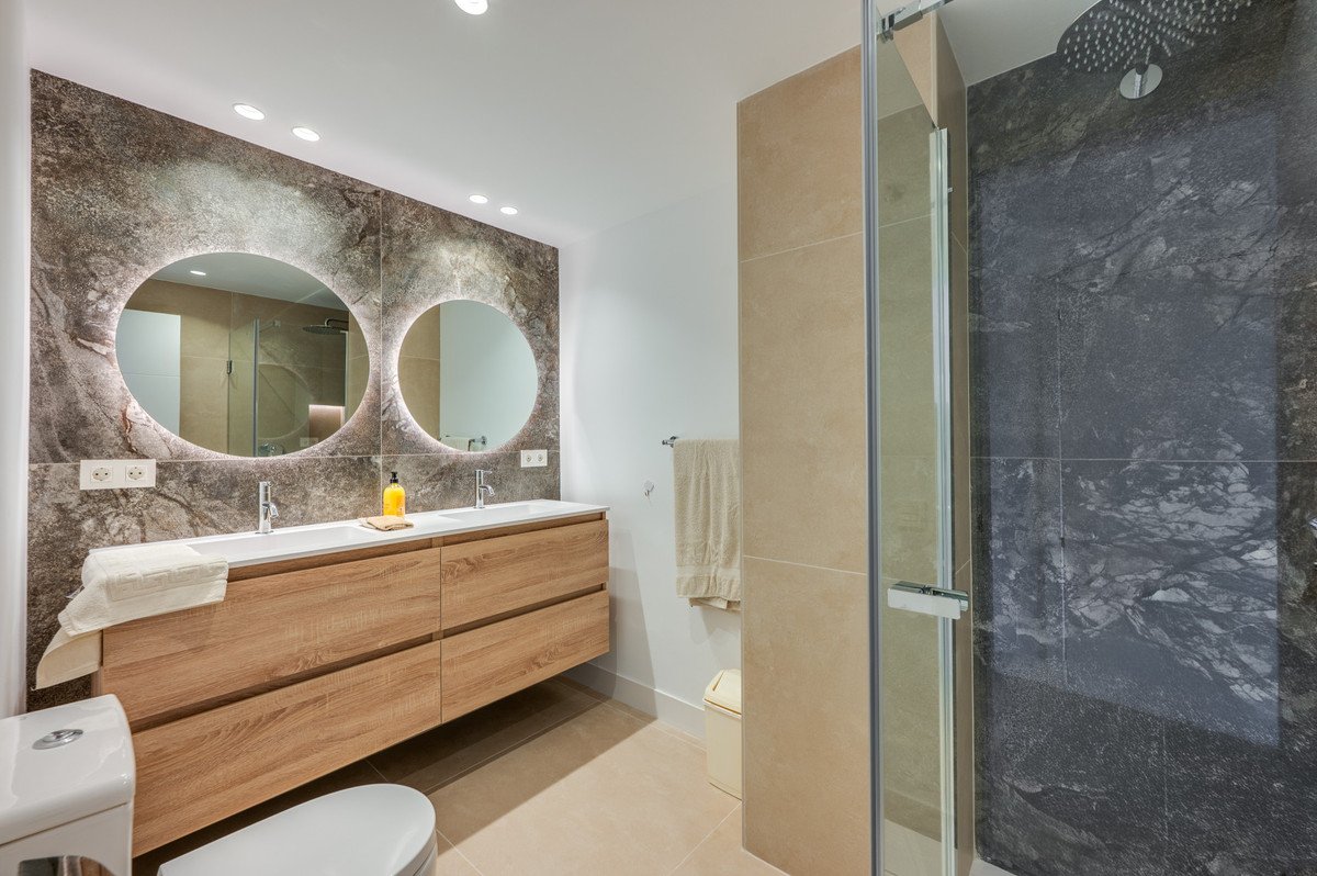 4 Bed Penthouse Duplex in Guadalmina Alta