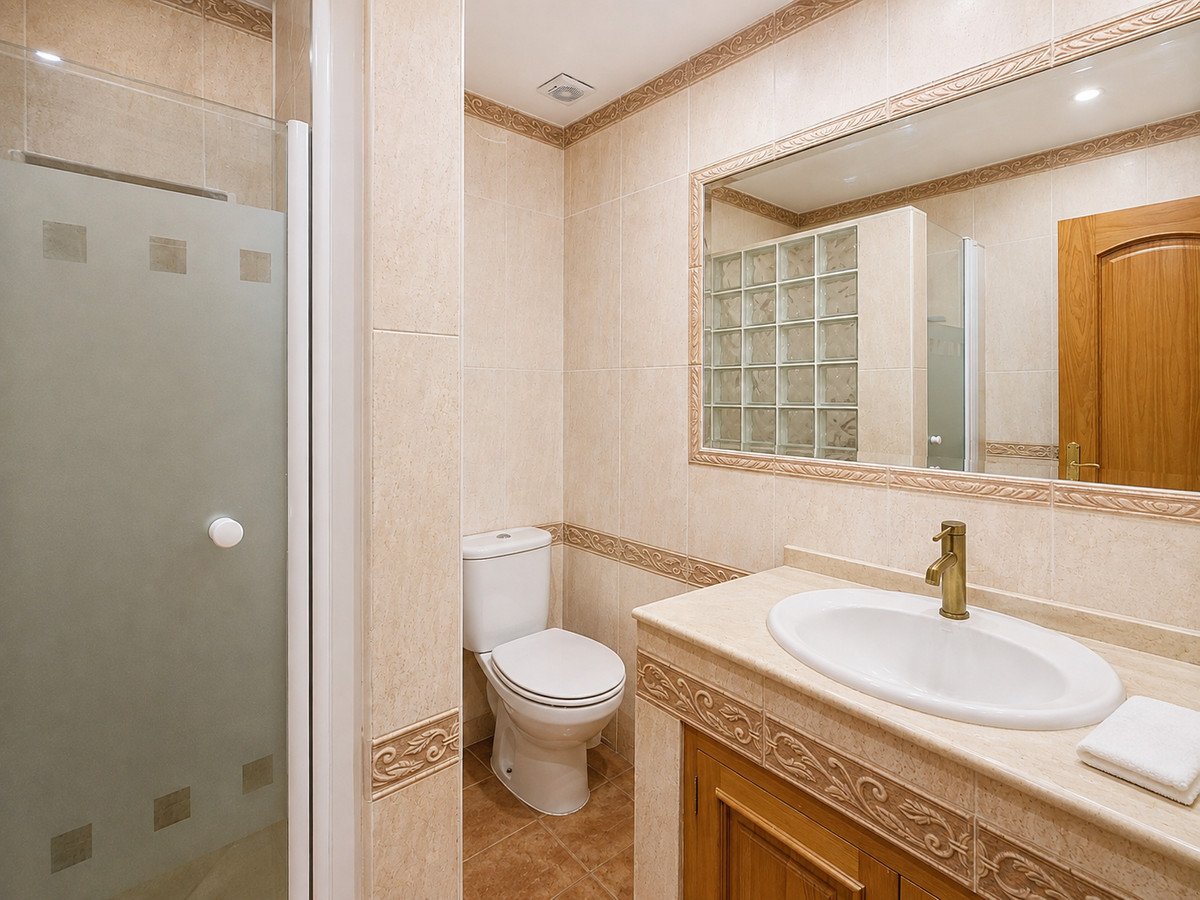 4 Bed Detached Villa in Estepona