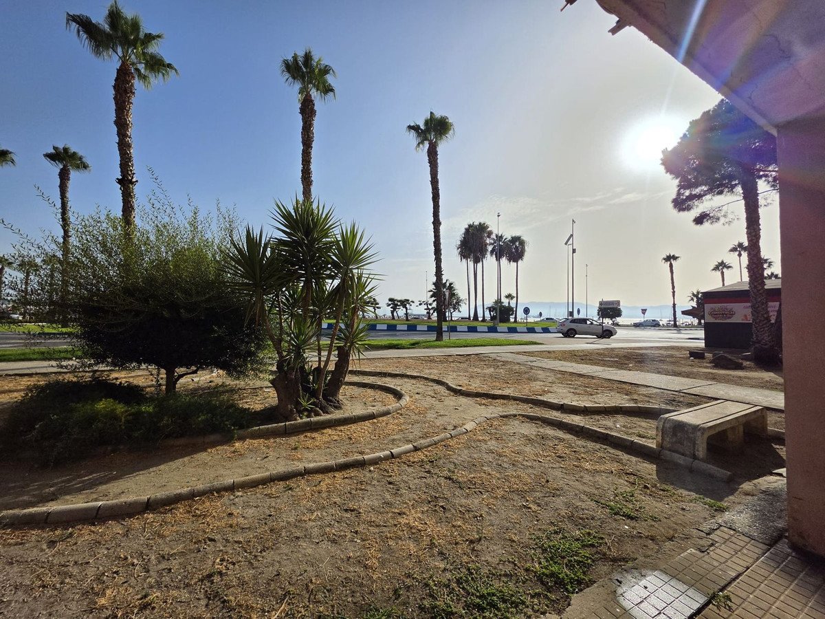3 Bed Top Floor Apartment in La Línea