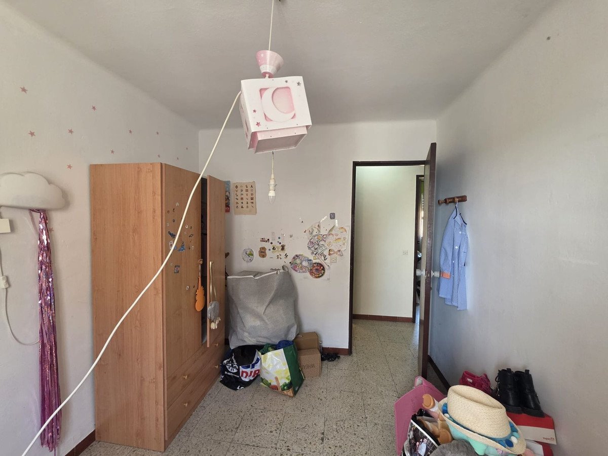 3 Bed Top Floor Apartment in La Línea