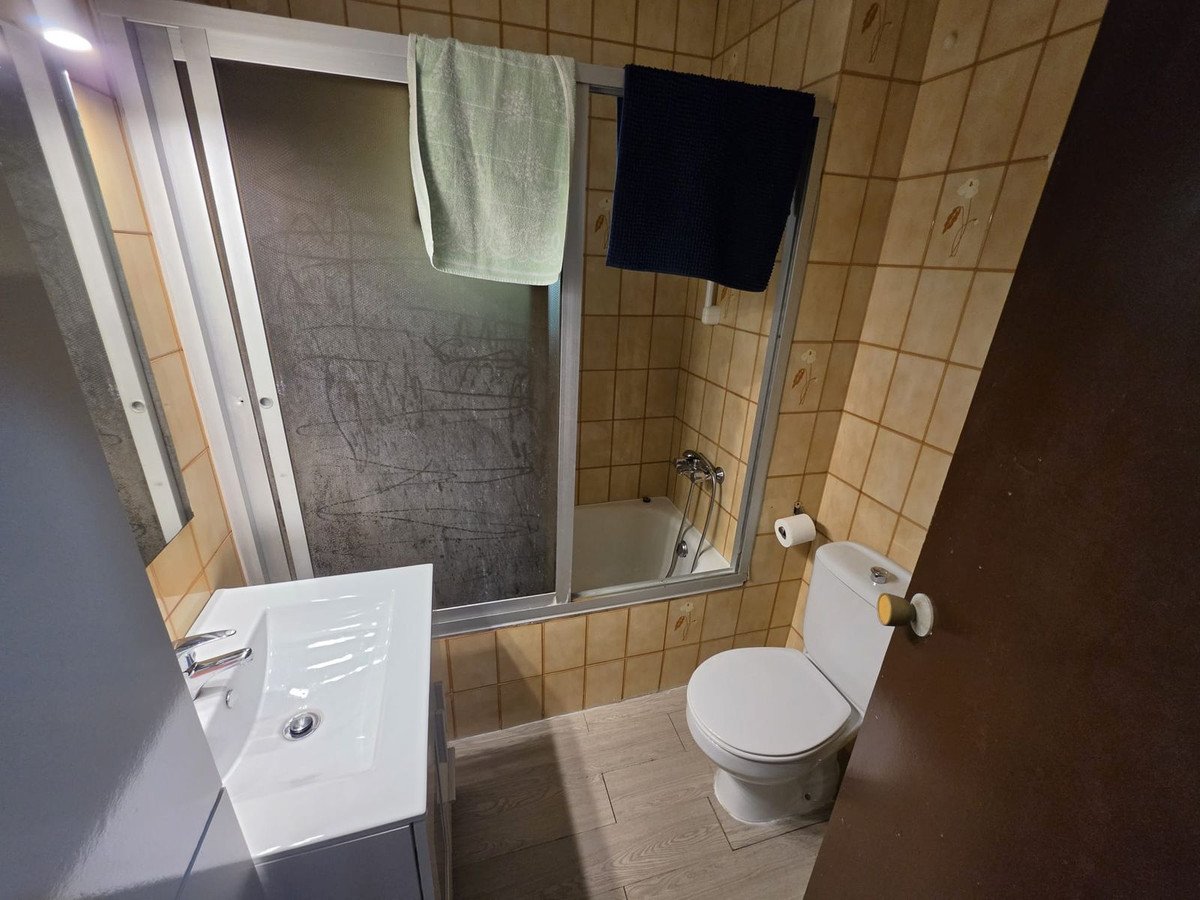 3 Bed Top Floor Apartment in La Línea