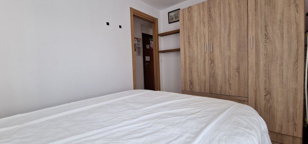 1 Bed Middle Floor Apartment in La Duquesa