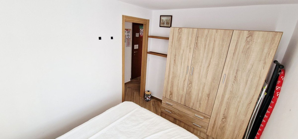 1 Bed Middle Floor Apartment in La Duquesa