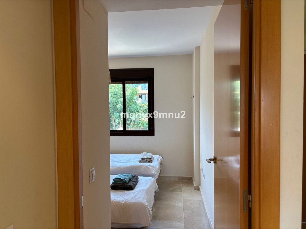 2 Bed Middle Floor Apartment in La Cala de Mijas
