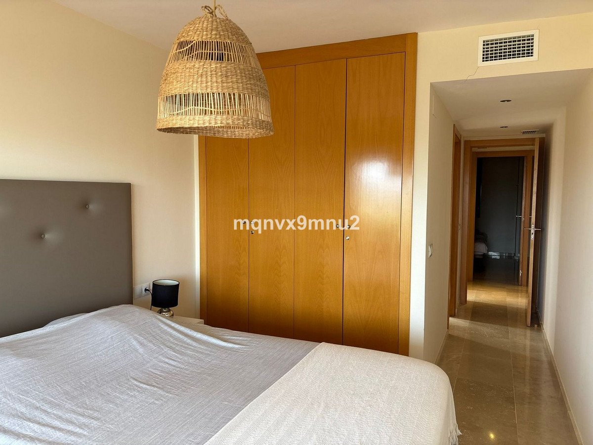 2 Bed Middle Floor Apartment in La Cala de Mijas