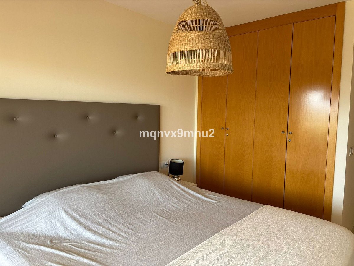 2 Bed Middle Floor Apartment in La Cala de Mijas