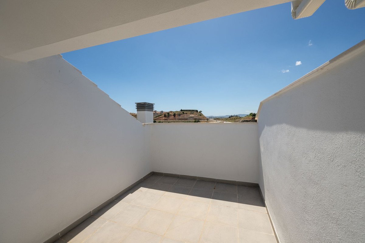 3 Bed Penthouse Duplex in Torreblanca