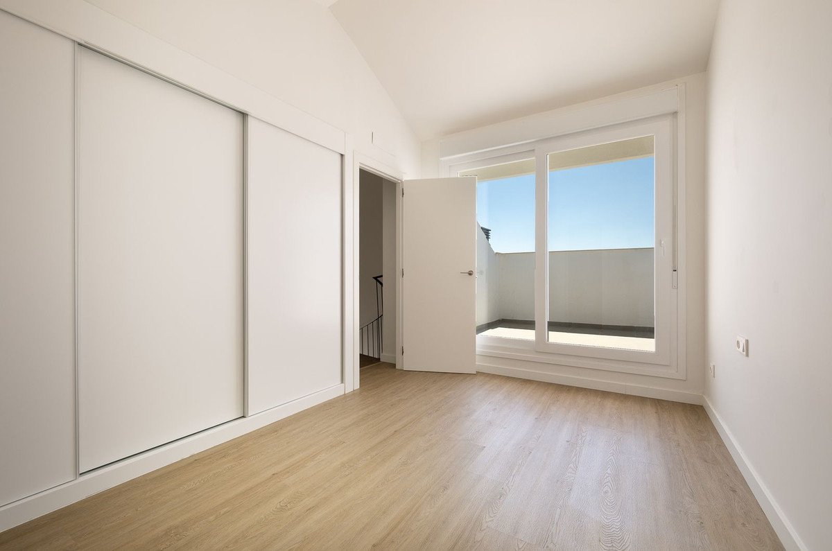 3 Bed Penthouse Duplex in Torreblanca