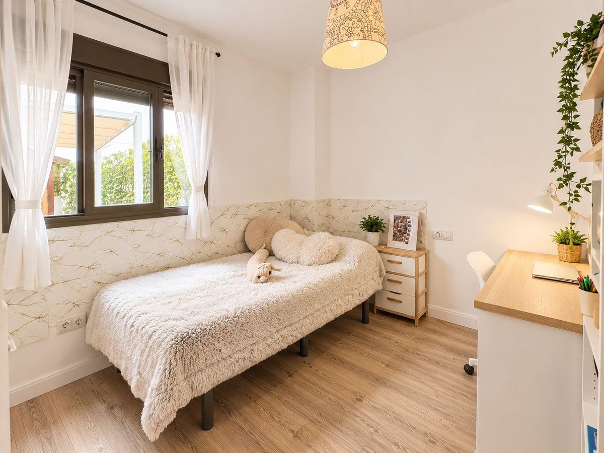 3 Bed Ground Floor Apartment in Torremolinos