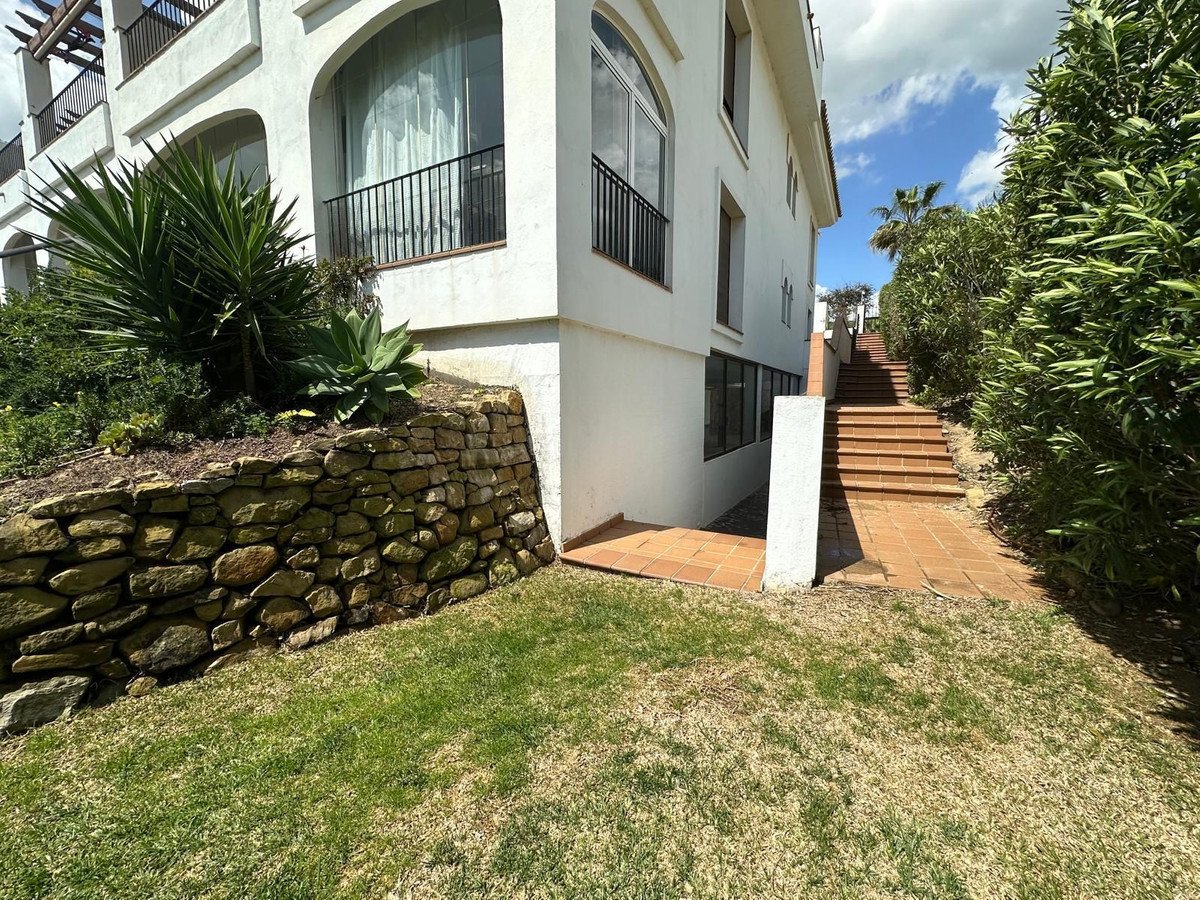 2 Bed Middle Floor Apartment in La Alcaidesa