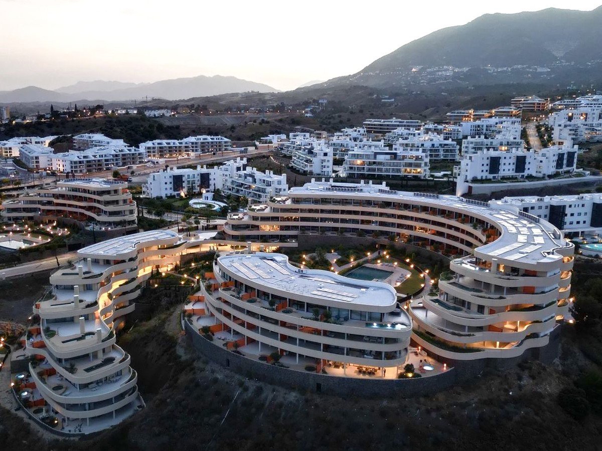 3 Bed Ground Floor Apartment in Benalmadena Costa