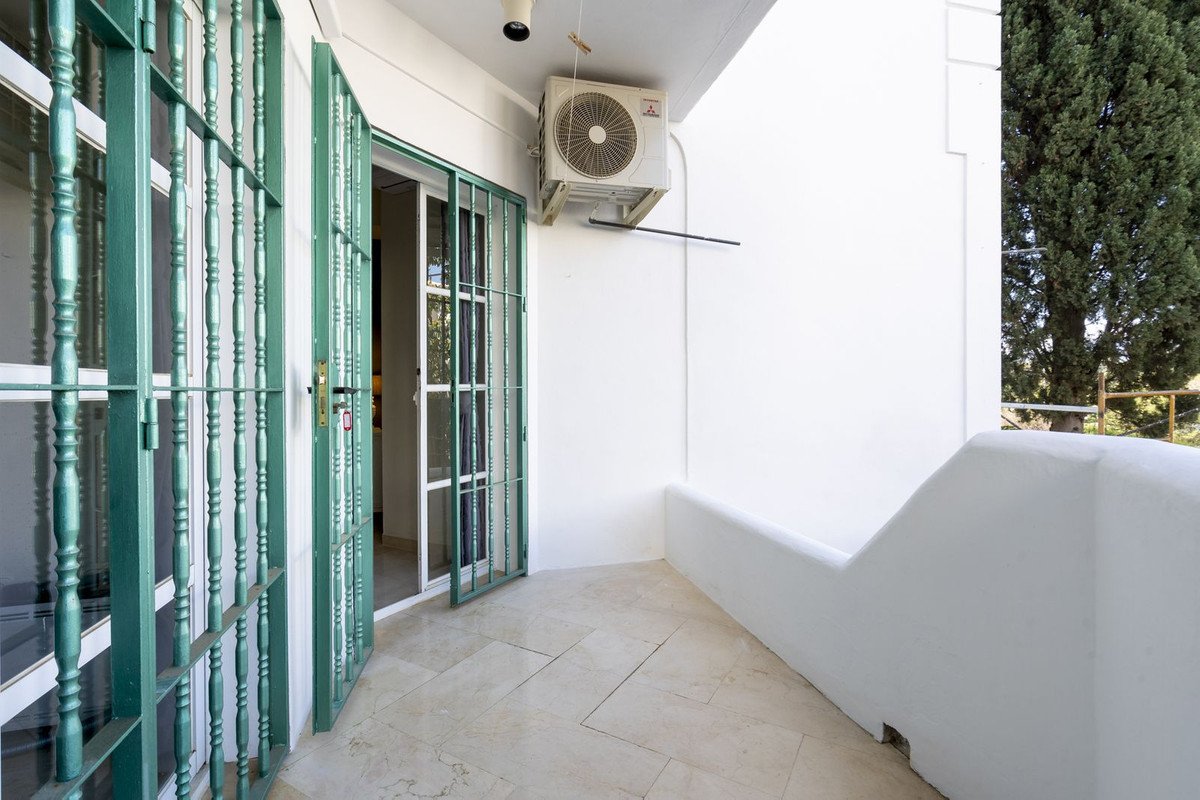 2 Bed Ground Floor Apartment in Mijas Golf
