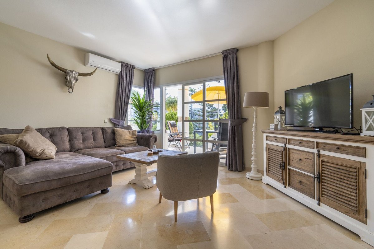 2 Bed Ground Floor Apartment in Mijas Golf