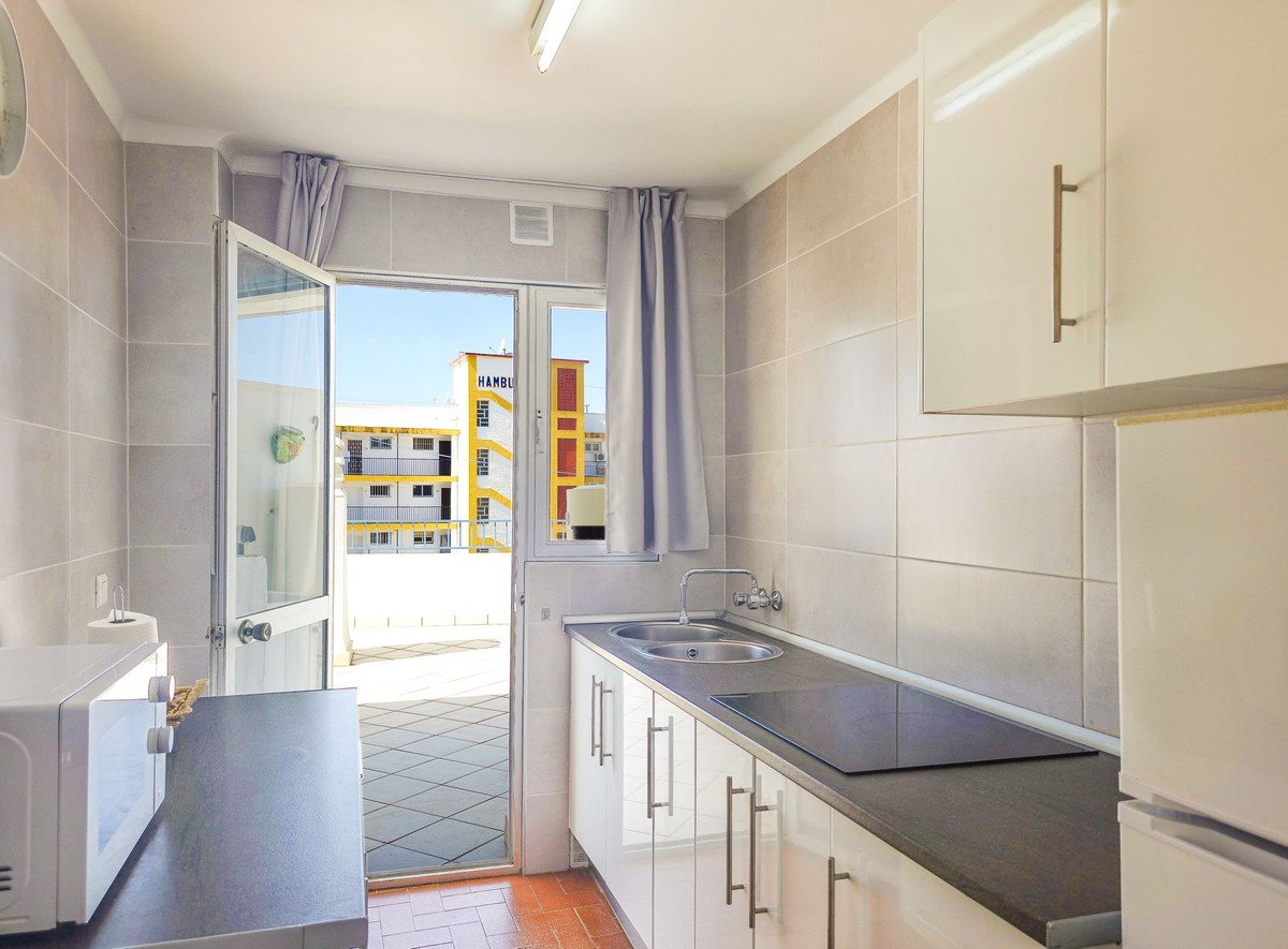 3 Bed Top Floor Apartment in Torre del Mar