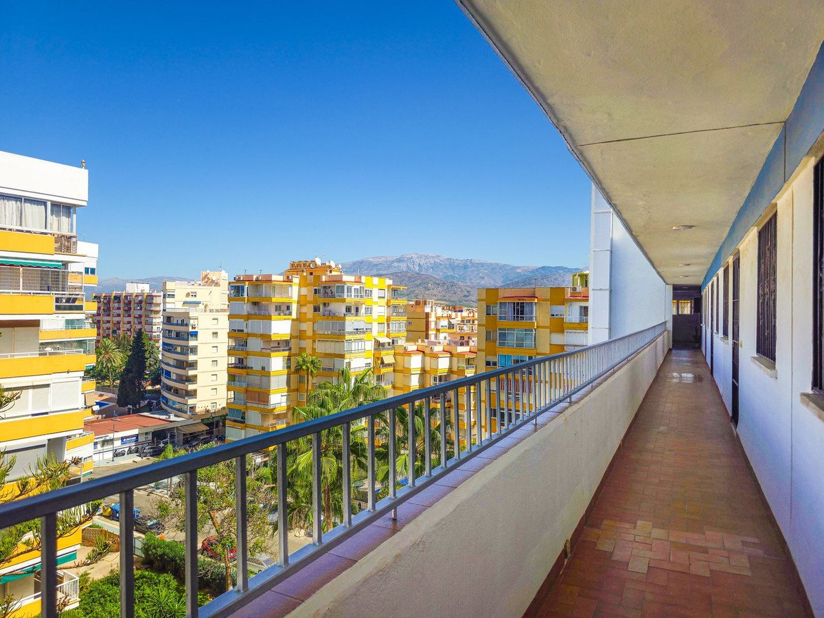 3 Bed Top Floor Apartment in Torre del Mar