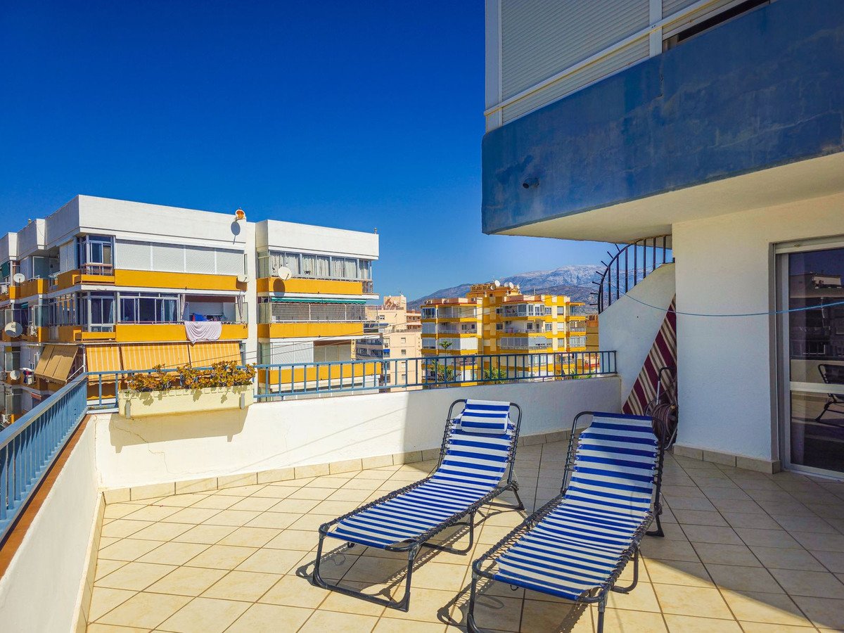 3 Bed Top Floor Apartment in Torre del Mar