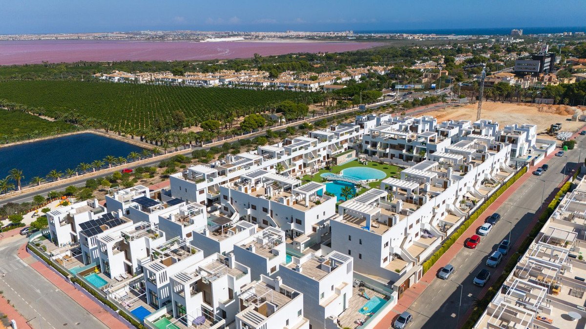 3 Bed Detached Villa in Los Balcones
