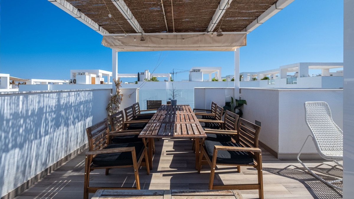 3 Bed Detached Villa in Los Balcones