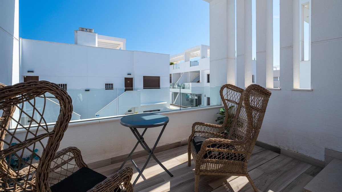 3 Bed Detached Villa in Los Balcones