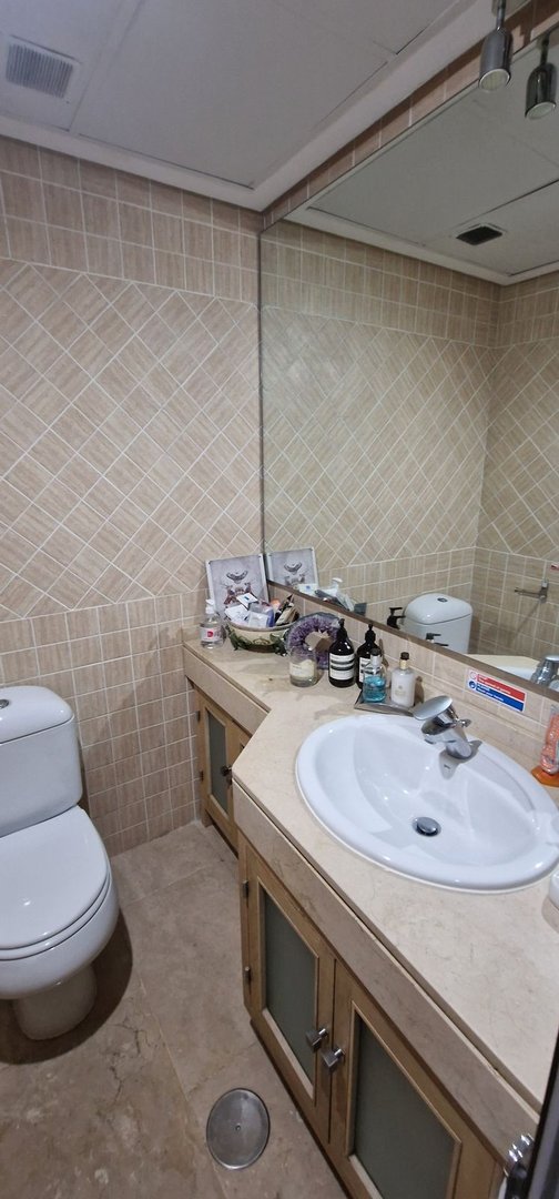 2 Bed Ground Floor Apartment in La Duquesa