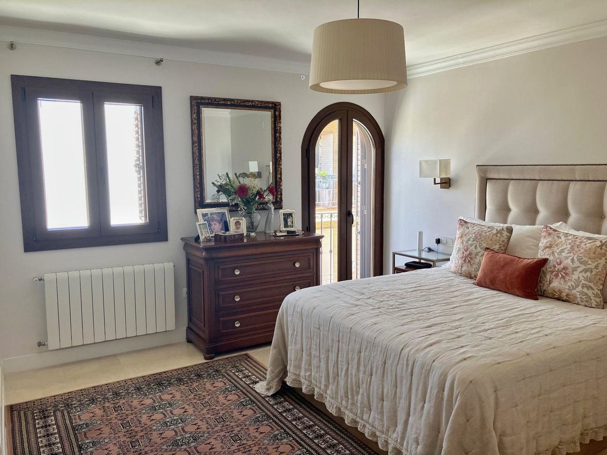 4 Bed Penthouse in Ronda
