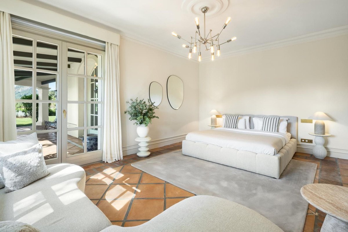 6 Bed Detached Villa in La Zagaleta