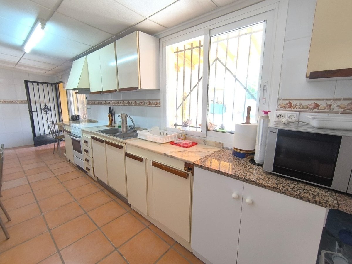 5 Bed Finca - Cortijo in Monóvar
