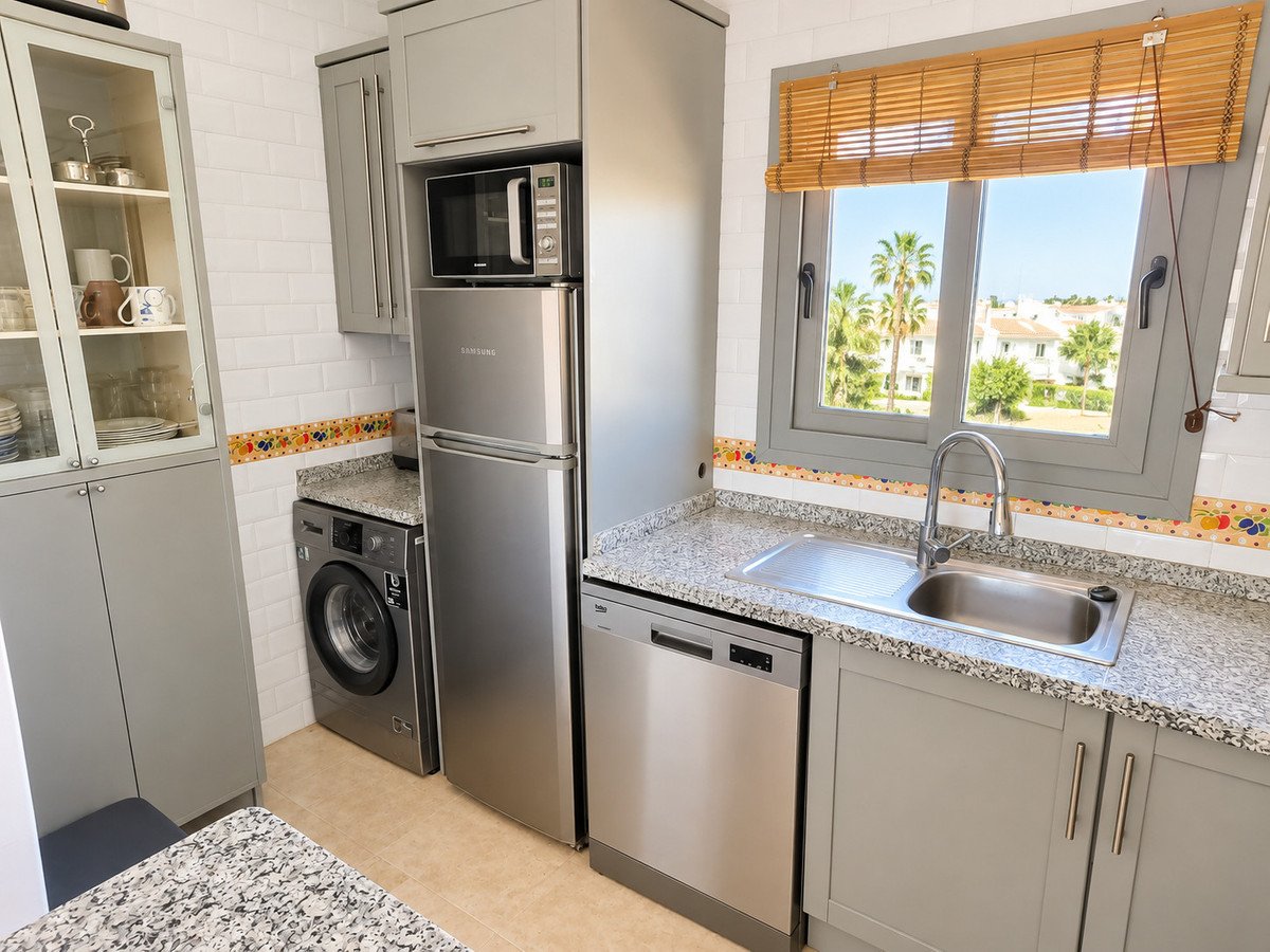 2 Bed Ground Floor Apartment in La Finca Golf