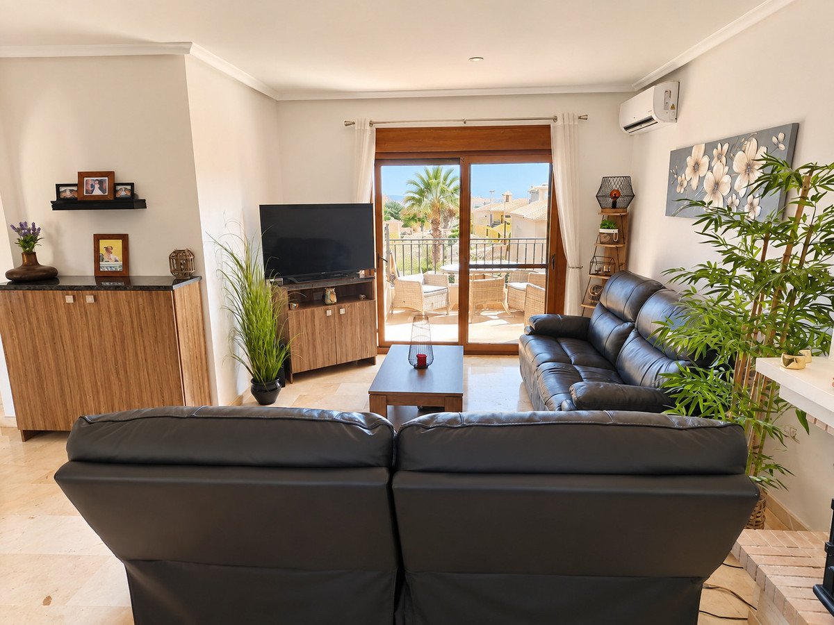 2 Bed Ground Floor Apartment in La Finca Golf