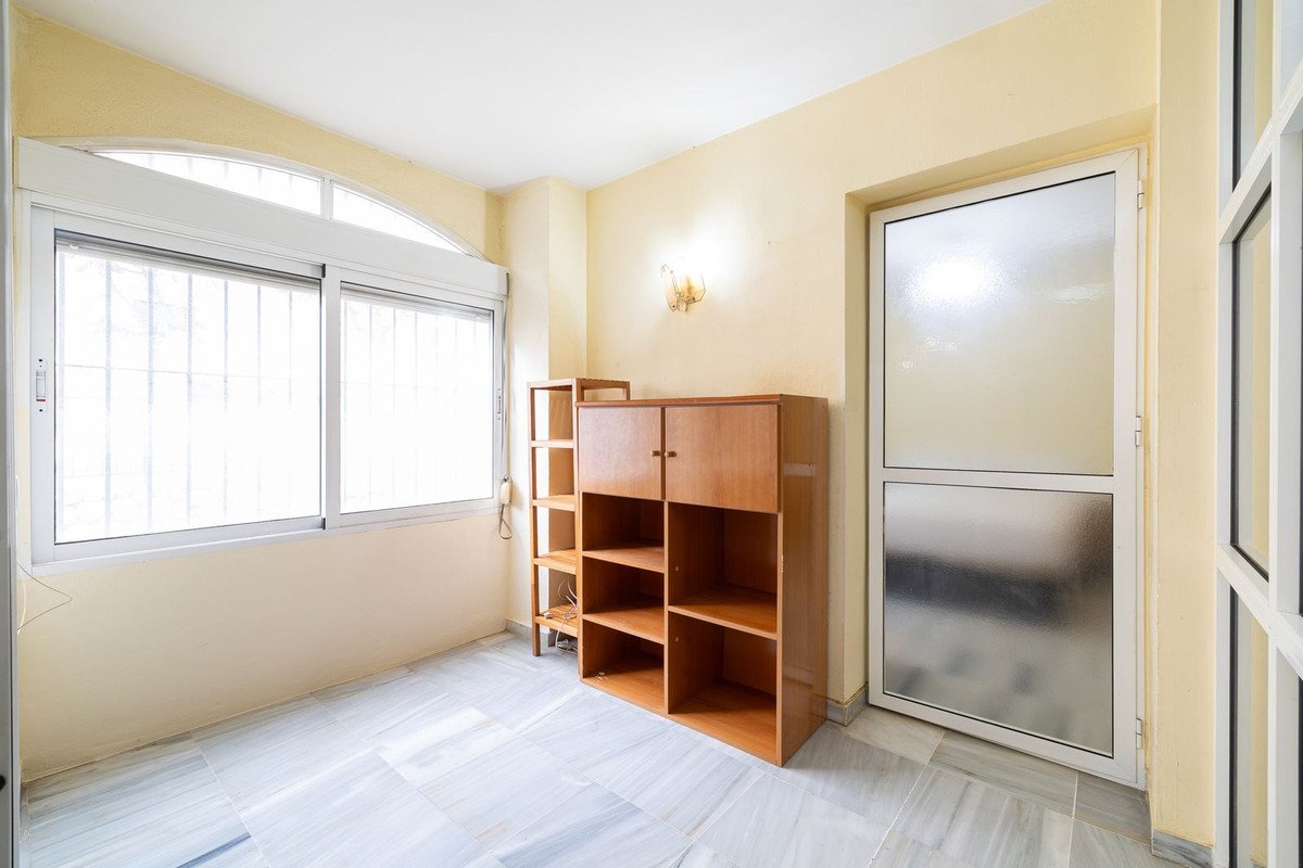 3 Bed Middle Floor Apartment in Arroyo de la Miel