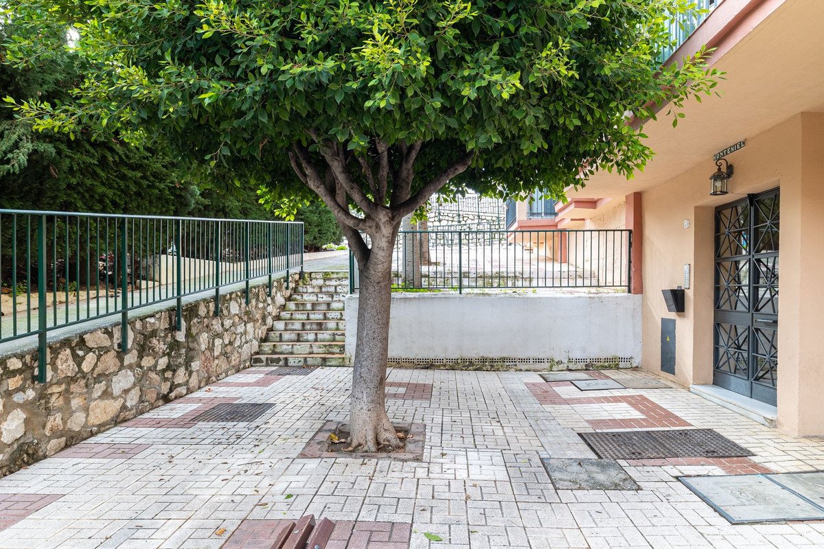 3 Bed Middle Floor Apartment in Arroyo de la Miel