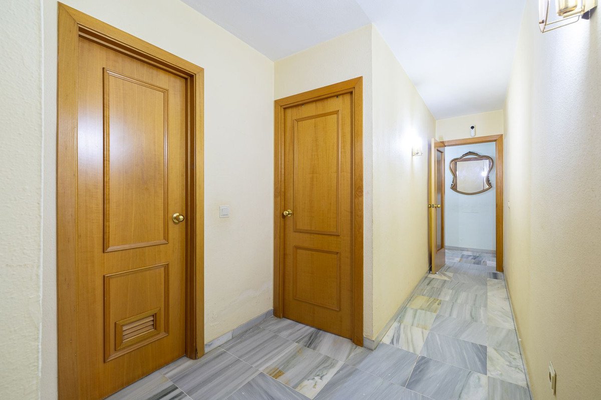 3 Bed Middle Floor Apartment in Arroyo de la Miel